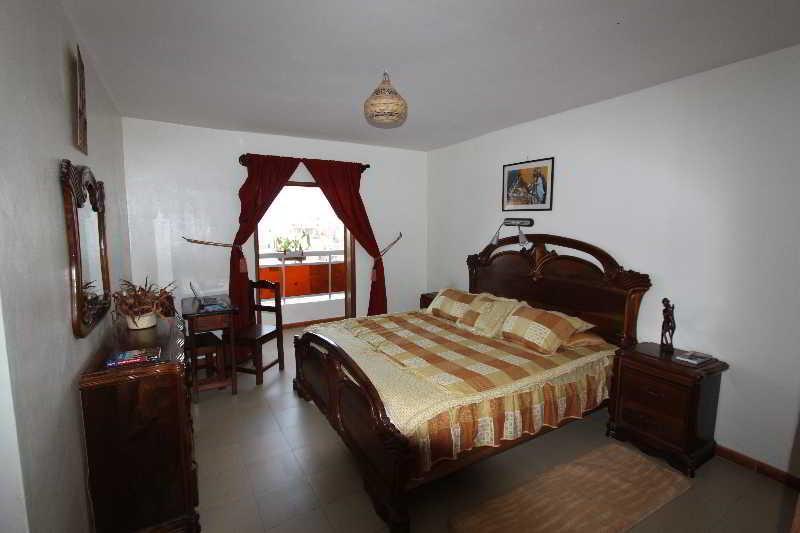 داكاغْ Kakatar Family Residence , Yoff المظهر الخارجي الصورة