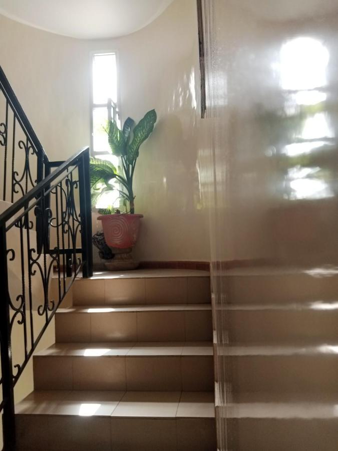 داكاغْ Kakatar Family Residence , Yoff المظهر الخارجي الصورة