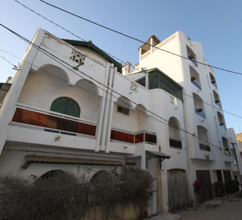 داكاغْ Kakatar Family Residence , Yoff المظهر الخارجي الصورة