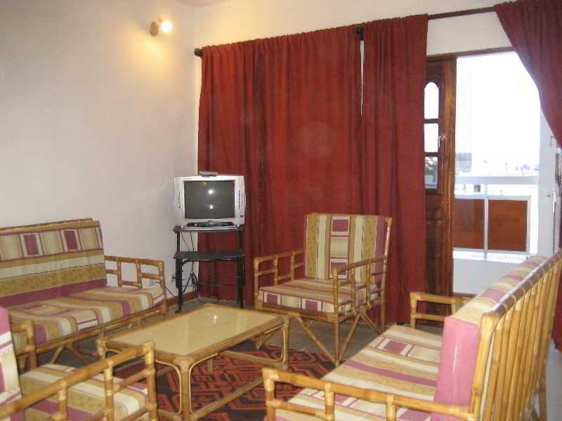 داكاغْ Kakatar Family Residence , Yoff المظهر الخارجي الصورة